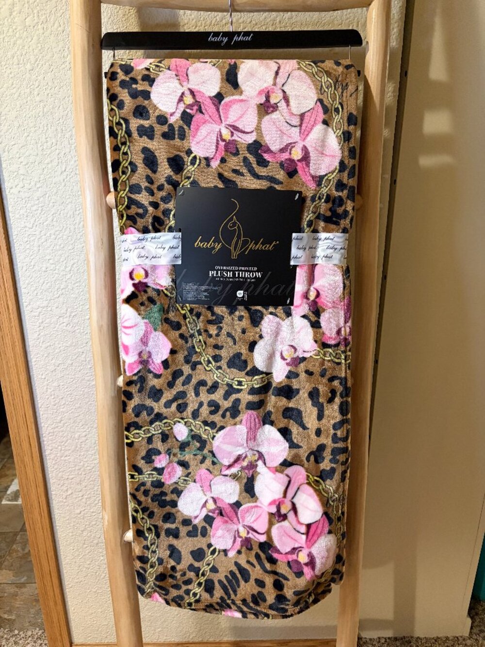 Baby Phat Leopard Orchid Gold Chain Plush Throw Blanket 60x70 Y2K NWT